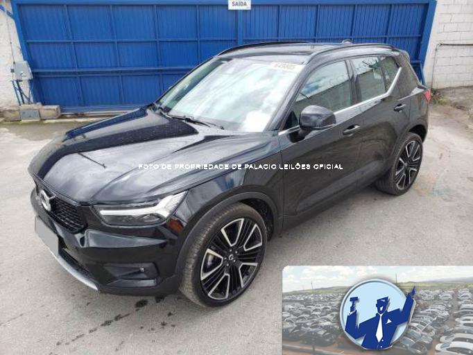 VOLVO XC40 19/20